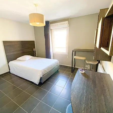 City Residence Nice Apartmanhotel
